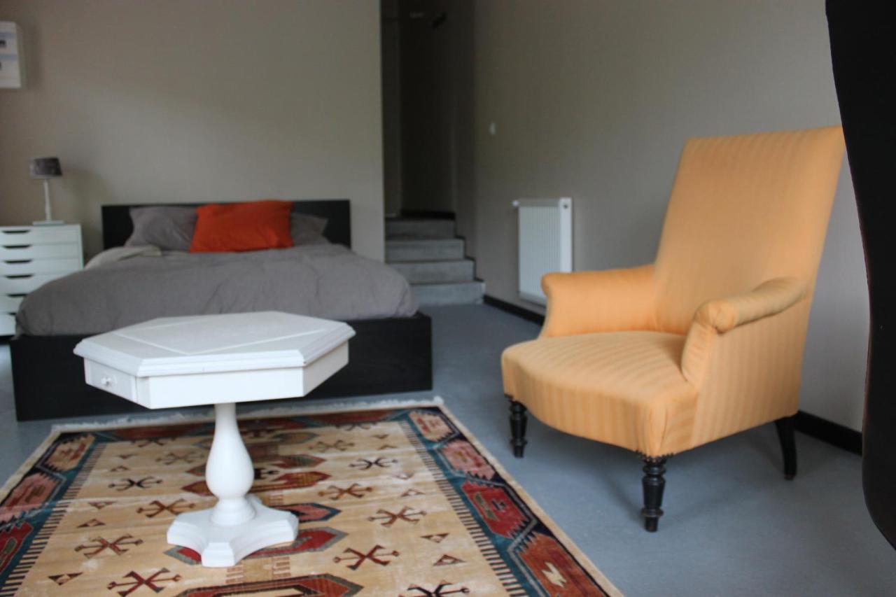 La Tropicale- Chambre D'Hote Au Calme ナント エクステリア 写真